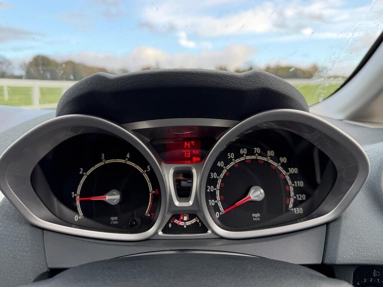 2011 Ford Fiesta 1.25 Zetec 3dr [82] HATCHBACK Petrol Manual