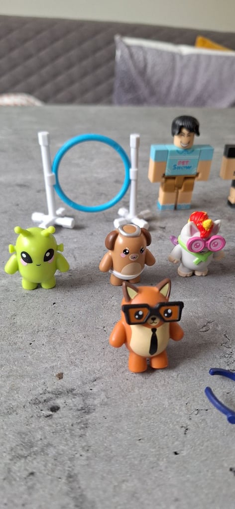 Roblox pet show