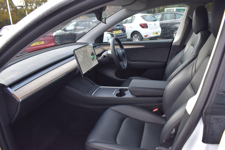 2022 Tesla Model Y (Dual Motor) Long Range Auto 4WDE 5dr MPV Electric Automatic