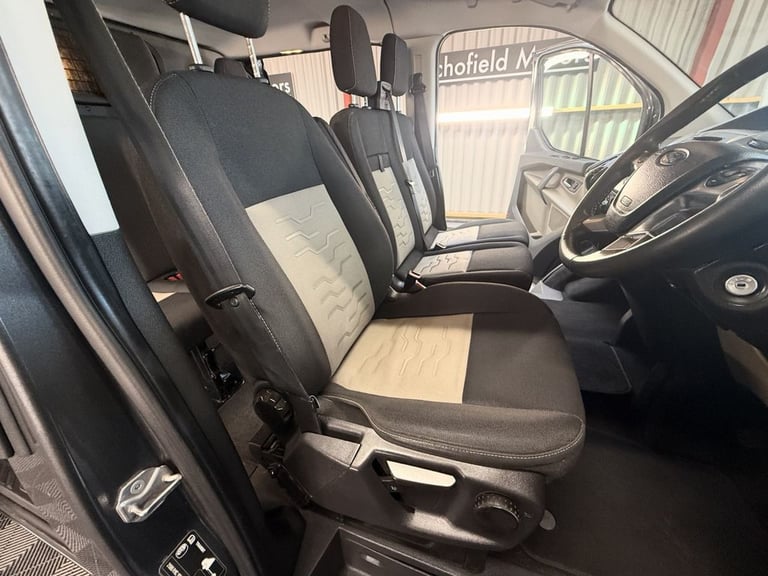 2017 Ford Transit Custom 2.0 TDCi 310 Limited Crew Cab Van 5dr Diesel Manual L1 H1 (163 g/km, 128...