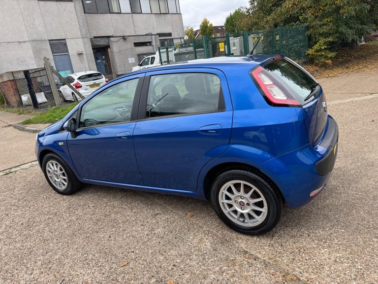 2010 Fiat Punto Evo 1.4 Dynamic Euro 5 (s/s) 5dr HATCHBACK Petrol Manual