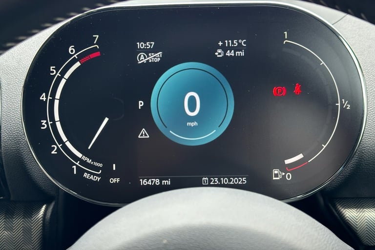  MINI Clubman 1.5 Cooper Exclusive Estate 6dr Petrol Steptronic Euro 6 s/s 136