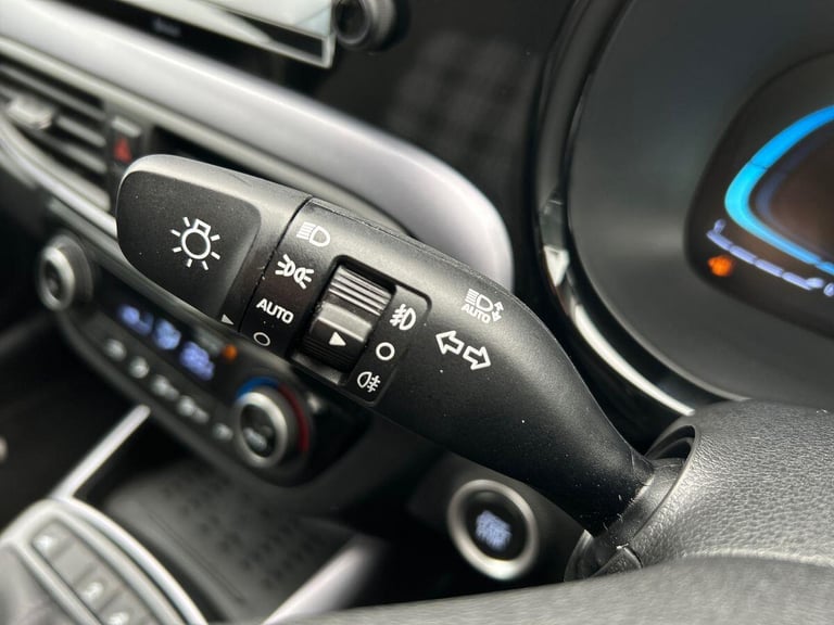 2024 Hyundai i10 1.0 Premium Hatchback 5dr Petrol Auto Euro 6 (s/s) (63 ps) Hatchback PETROL Auto...