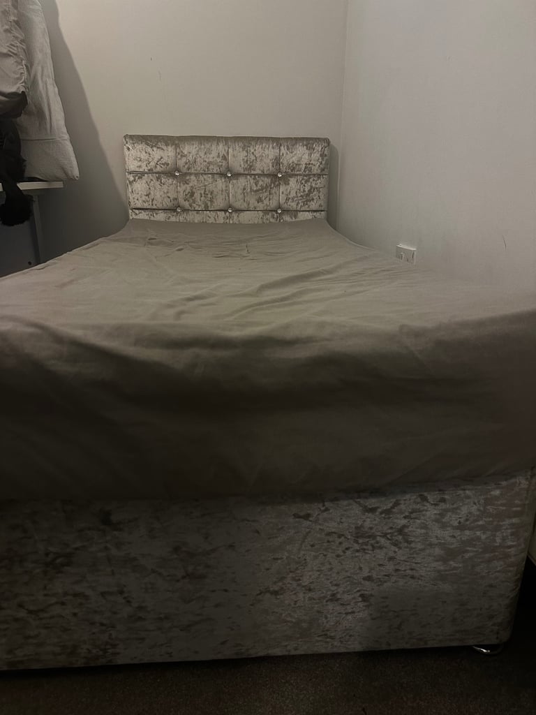 Grey crushed velvet bed, frame & mattress