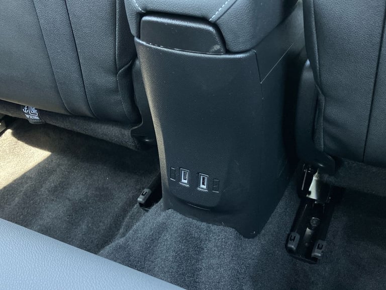 2024 Vauxhall Mokka 100kW Design 50kWh 5dr Auto SUV Electric Automatic