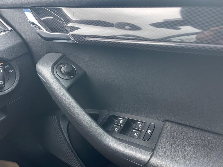 2019 Skoda Octavia 2.0 TSI 245 vRS 5dr [Black Pack] HATCHBACK PETROL Manual