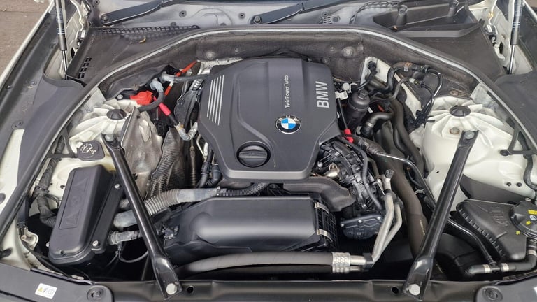 2014 BMW 5 Series 2.0 520d M Sport Auto Euro 6 (s/s) 4dr SALOON Diesel Automatic