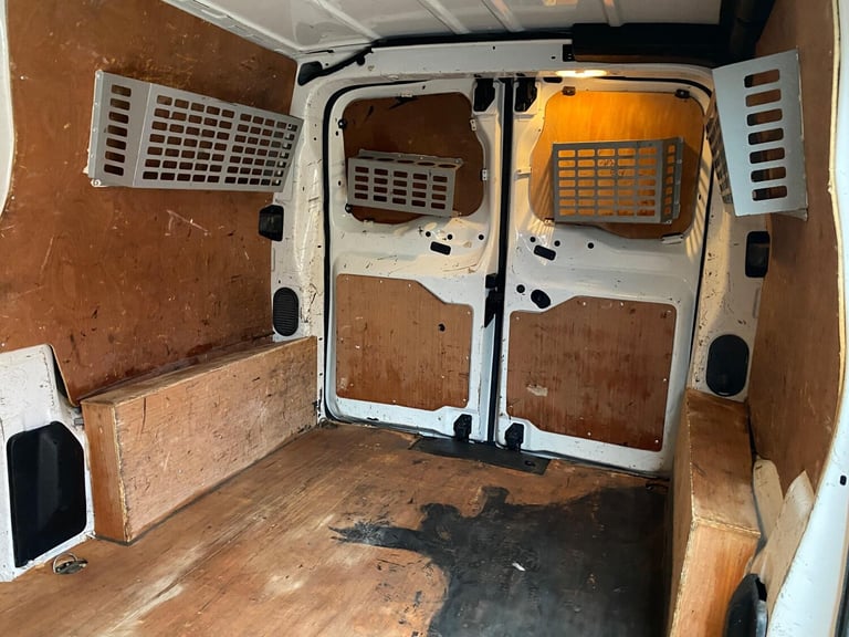 2019 Peugeot Expert 2.0 BlueHDi 1400 Professional Standard Panel Van MWB Euro 6 (s/s) 6dr PANEL V...