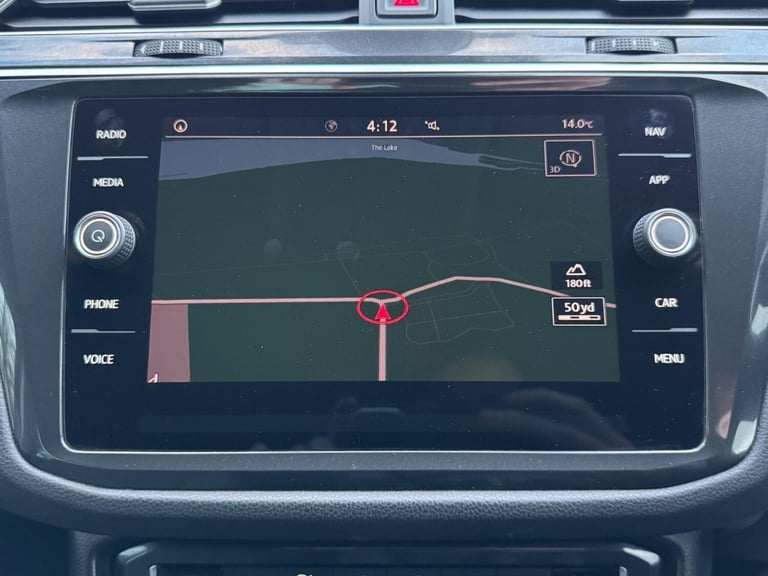 2017 Volkswagen Tiguan 2.0 TDI SE Navigation DSG Euro 6 (s/s) 5dr ESTATE Diesel Automatic