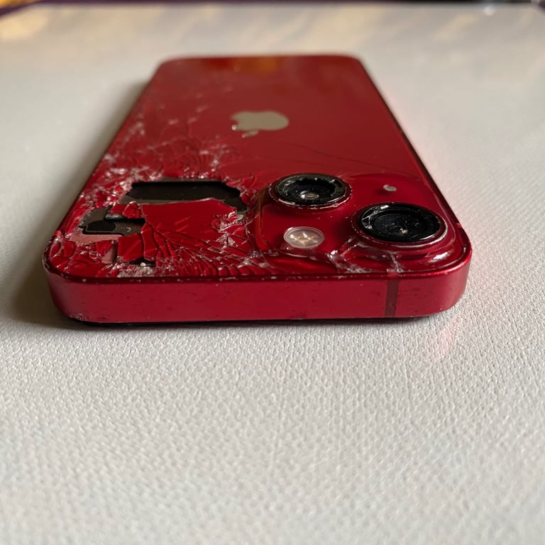 iPhone 13 mini faulty for parts 