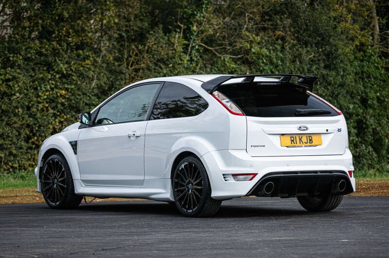 2010 Ford Focus 2.5 RS 3dr HATCHBACK PETROL Manual