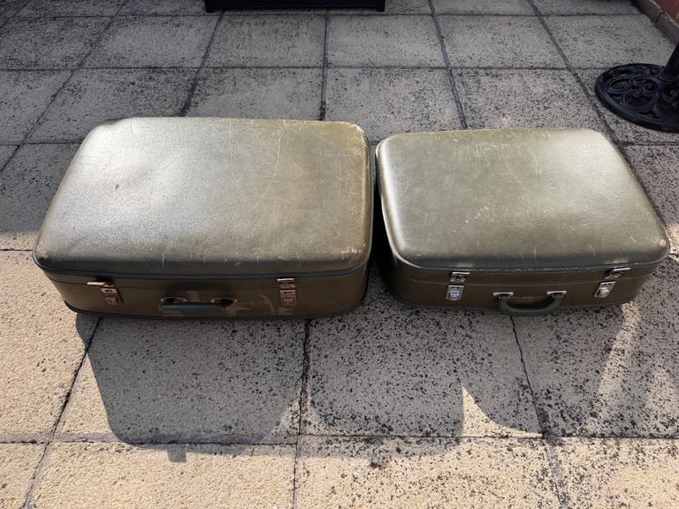 image for Vintage Suitcases - Grab a Bargain