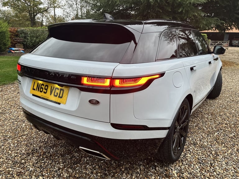 LAND ROVER RANGE ROVER VELAR 3.0 D300 R-Dynamic S 2019