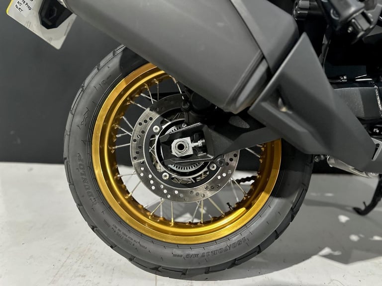 2023/23 Suzuki DL800 V-Strom DE One Owner Motorcycle  