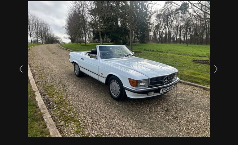 image for 1988 Mercedes-Benz S Class 300 SL 2dr Auto CONVERTIBLE Petrol Automatic