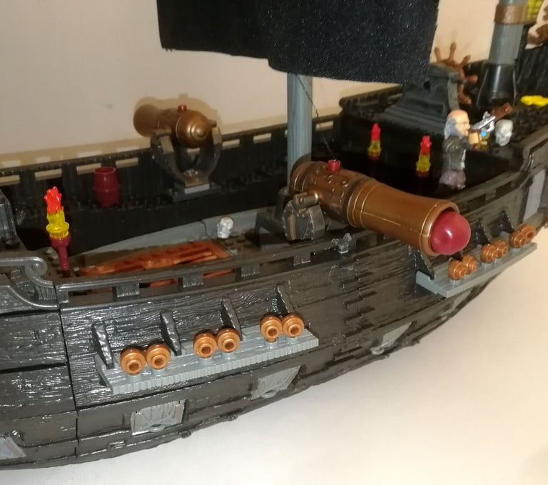 Mega Bloks 1017 Black Pearl Ship Pirates Of The Caribbean Dead Man's Chest