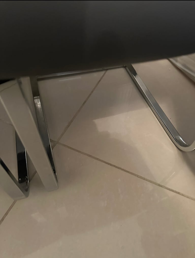 Atlanta white gloss dining table 160-220 cm wide in NEW 