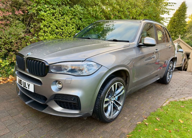 BMW X5 M50D 2017 7 Seats 3.0L Diesel,FSH,Pan Roof,HUD,Reverse Camera,M Performance Kit,Apple CarPlay