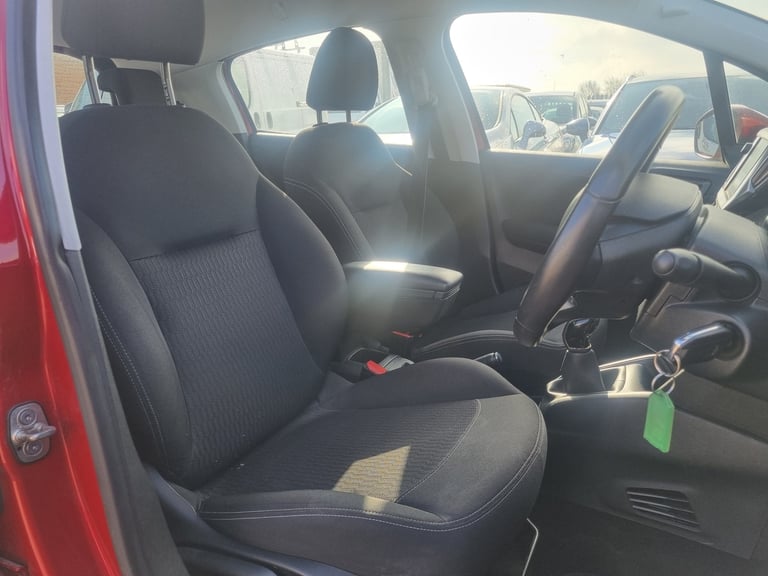 PEUGEOT 208 1.2 PETROL VERY LOW MILEAGE 5 DOOR HATCHBACK MANUAL 