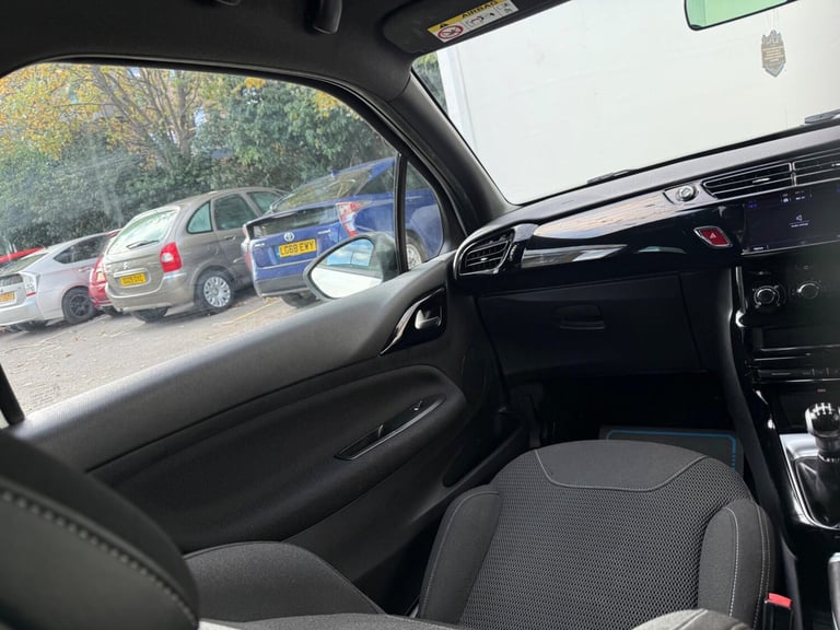 2015 DS Automobiles DS 3 1.2 PureTech DStyle Euro 6 (s/s) 3dr HATCHBACK Petrol Manual