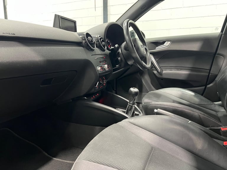 2017 Audi A1 1.4 TFSI S line Sportback Euro 6 (s/s) 5dr HATCHBACK Petrol Manual