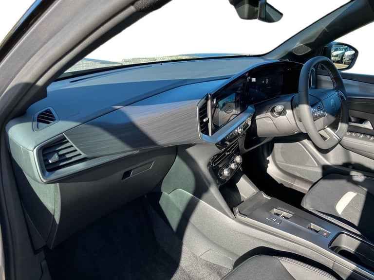 2025 Vauxhall Mokka ULTIMATE HATCHBACK Petrol Automatic