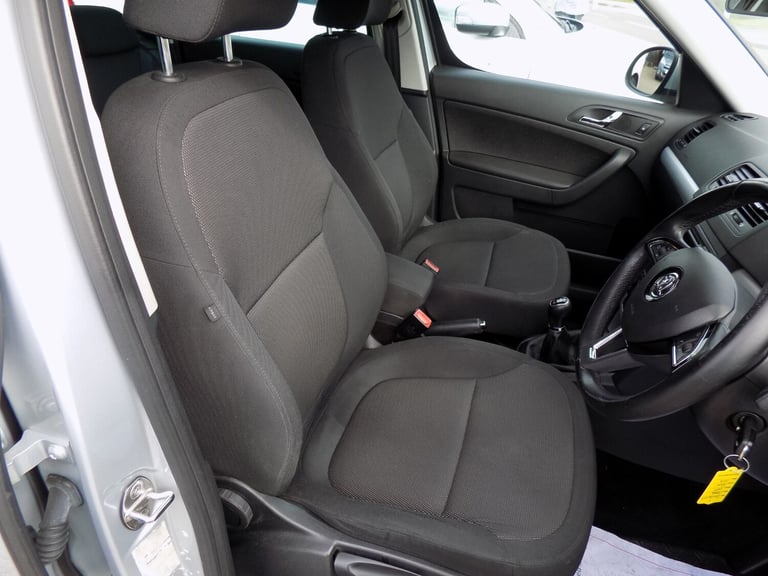 2014 Skoda Yeti 2.0 TDI CR SE 4x4 5dr HATCHBACK Diesel Manual