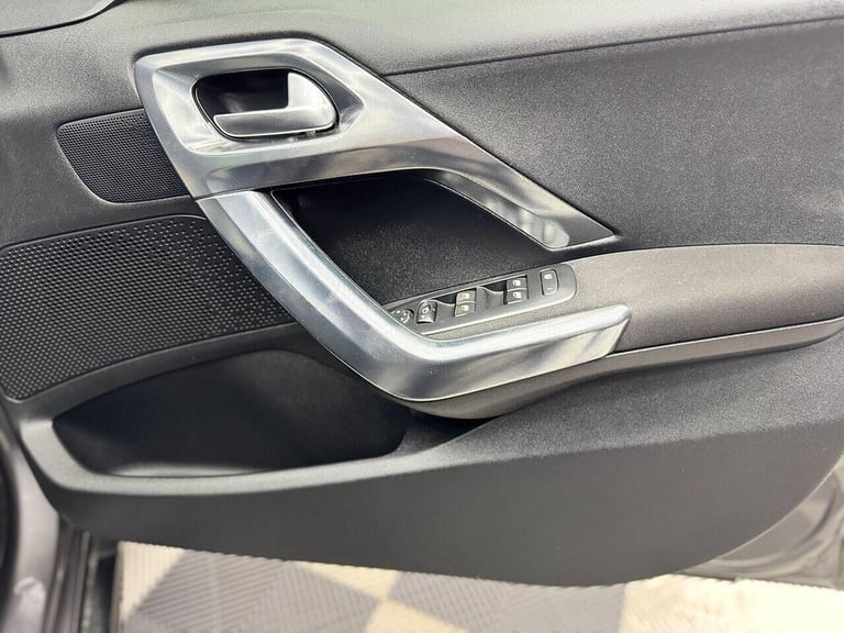 2014 Peugeot 2008 1.6 e-HDi Allure 5dr HATCHBACK DIESEL Manual