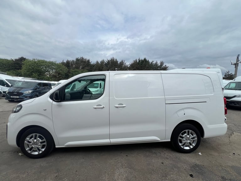 2022 Vauxhall Vivaro 2900 1.5d 100PS Sportive H1 Van PANEL VAN Diesel Manual