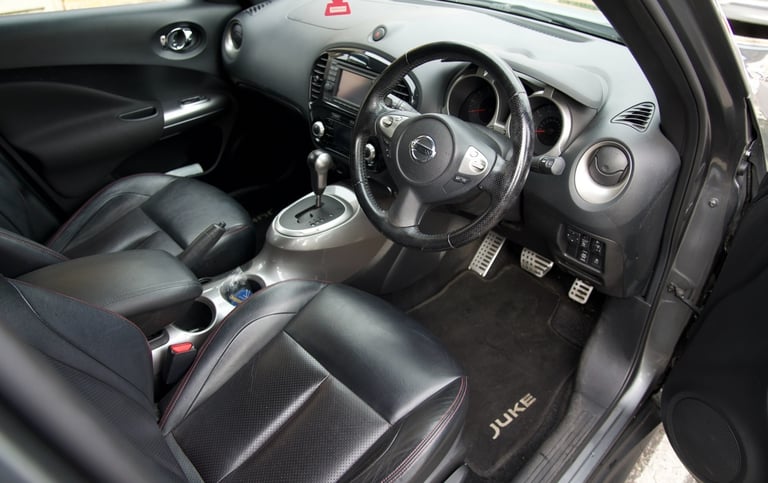 Nissan, JUKE, Hatchback, 2010, Semi-Auto, 1618 (cc), 5 doors