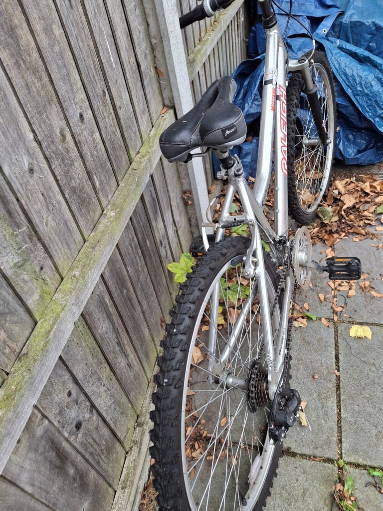 Womens Hybrid Raleigh Circa Bikes-raleigh Bikes, Bicycles Cycles