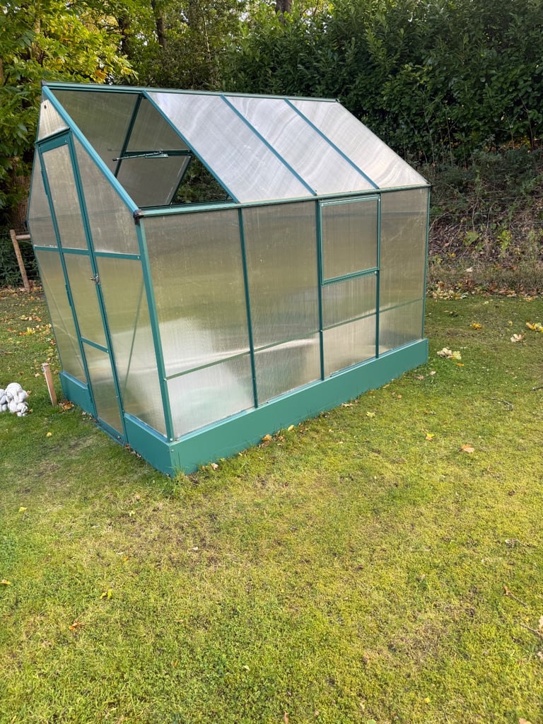 Greenhouse For sale