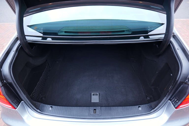 2015 Mercedes-Benz E Class 2.1 E220 AMG Line Bluetec Auto 4dr Saloon Diesel Automatic