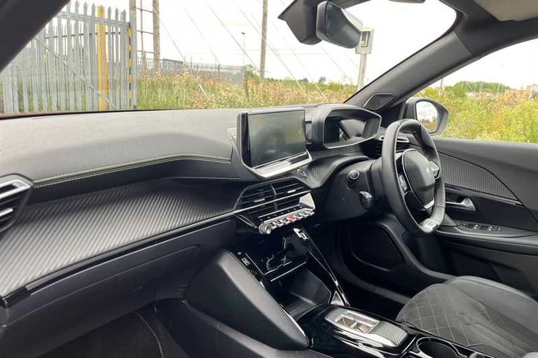 2022 Peugeot E-2008 50kWh GT Premium SUV 5dr Electric Auto (7kW Charger) (136 ps) SUV Electric Au...