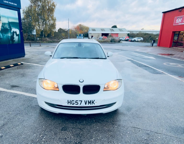 BMW, 1 SERIES, Hatchback, 2007, Manual, 1995 (cc), 5 doors