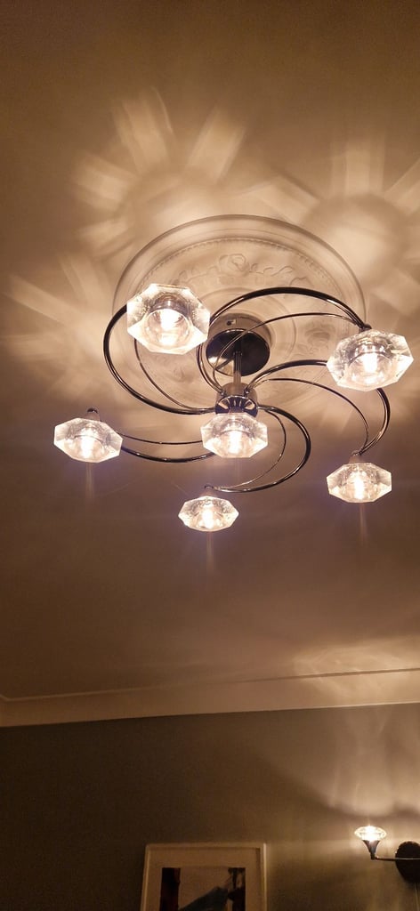 Pendant light 