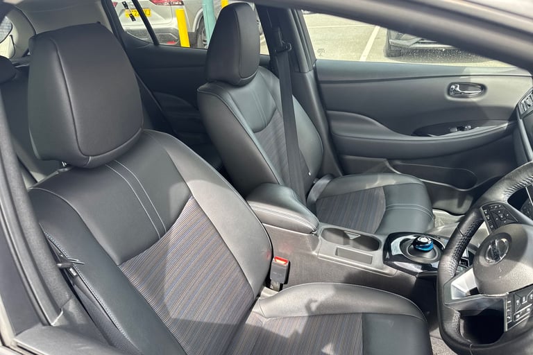 2021 Nissan Leaf 110kW N-Connecta 40kWh 5dr Auto Hatchback Electric Automatic