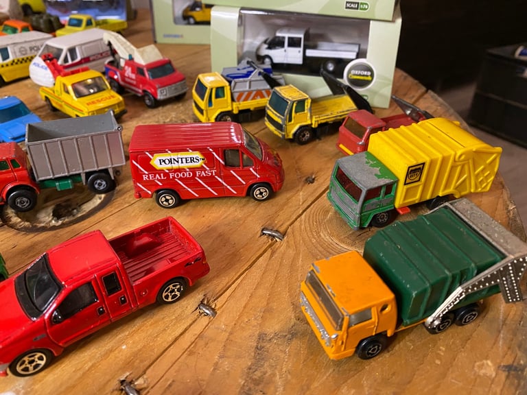 ford model cars vans trucks lorrys transit 
