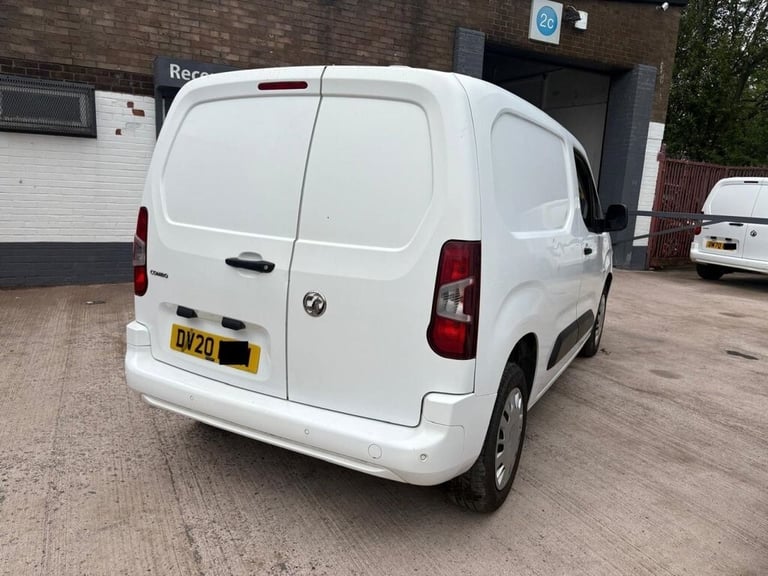 2020 Vauxhall Combo 1.6 Turbo D 2300 Sportive Panel Van 4dr Diesel Manual L1 H1 Euro 6 (s/s) (1 P...