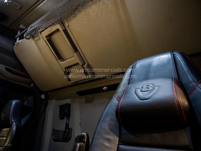 2021 (21) SCANIA 580S V8 HIGHLINE 6X2 TAG AXLE