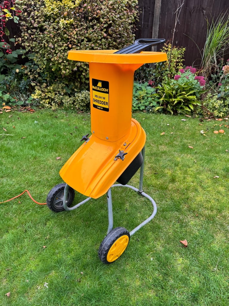McCulloch MB 241 W Garden Shredder / Mulcher 1400W 240V in Excellent Condit