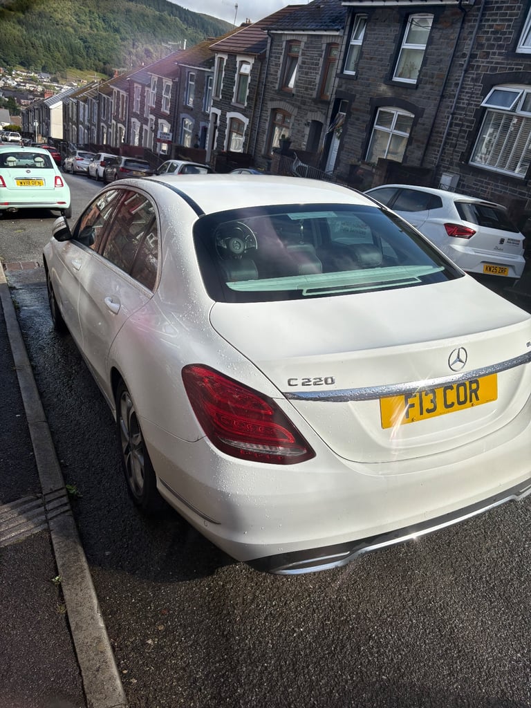 Mercedes-Benz, C CLASS, Saloon, 2014, Semi-Auto, 2143 (cc), 4 doors