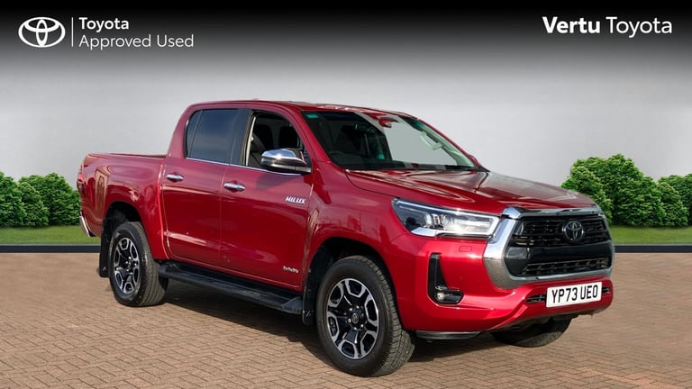2023 Toyota Hilux Invincible D/Cab Pick Up 2.4 D-4D PICK UP DIESEL Manual