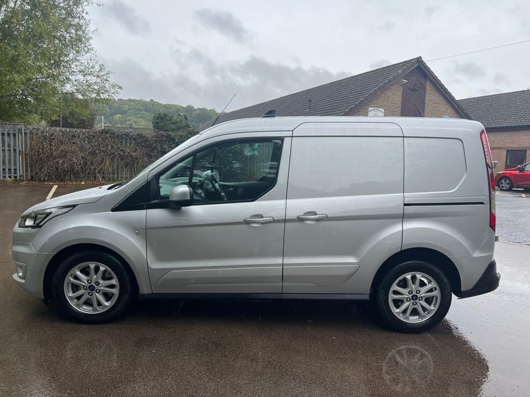 2021 Ford Transit Connect 1.5 EcoBlue 120ps Limited Van FULL COMPREHENSIVE SERVICE HISTORY  PANEL...