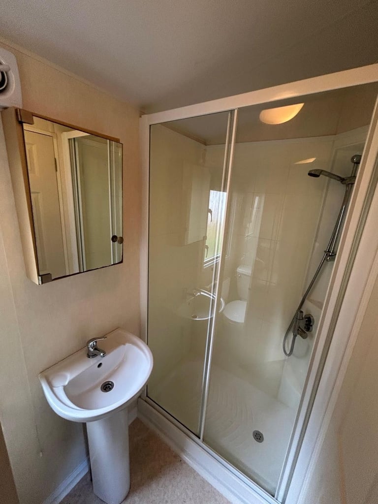 Atlas Capricorn Double Glazed Central Heated ! NO SITE FEES TO PAY UNTIL 2027 ! 