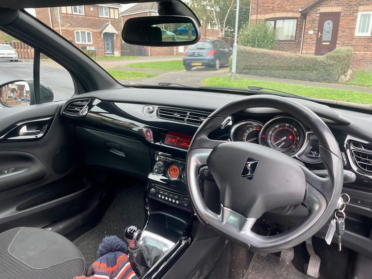 Citroen Ds3 1.6 petrol, JUST 58,000 miles, full history, new tyres & wheel refurb, gorgeous car 
