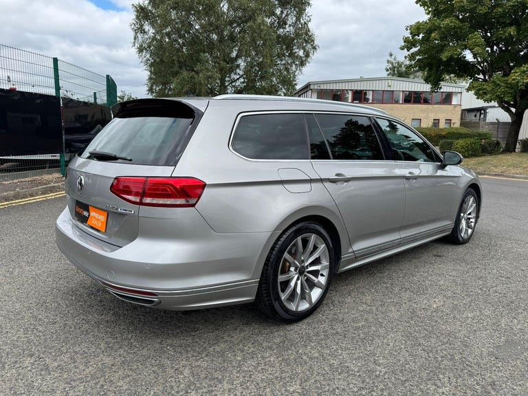 2015 Volkswagen Passat 2.0 TDI BlueMotion Tech R-Line Euro 6 (s/s) 5dr ESTATE Diesel Manual