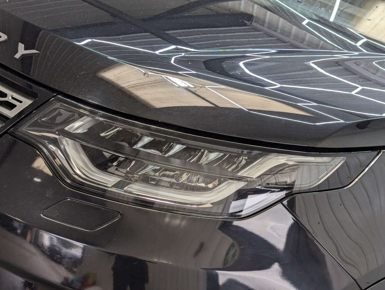 2017 Land Rover Discovery 2.0 Discovery HSE SD4 Auto 4WD 5dr SUV Diesel Automatic