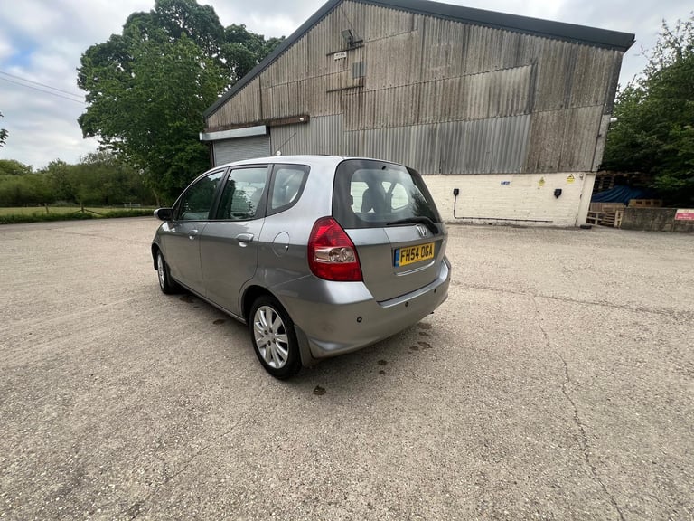 Honda Jazz 1.4 SE Air Con - Walk Around Video