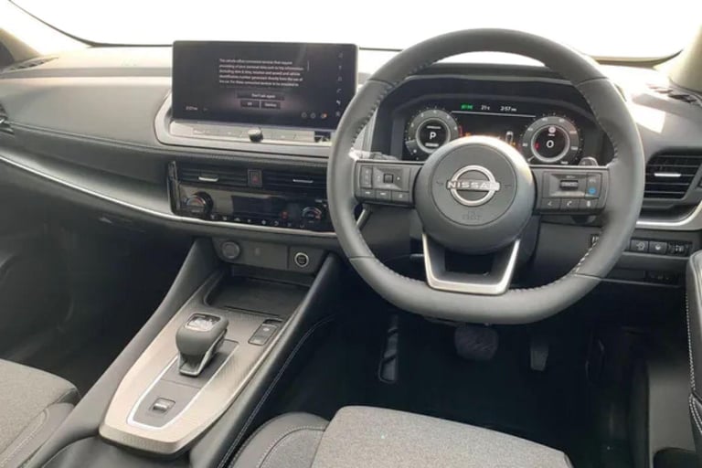 2025 Nissan Qashqai 1.3 DiG-T MH 158 N-Connecta [Glass Rf] 5dr Xtronic Hatchback Petrol Automatic